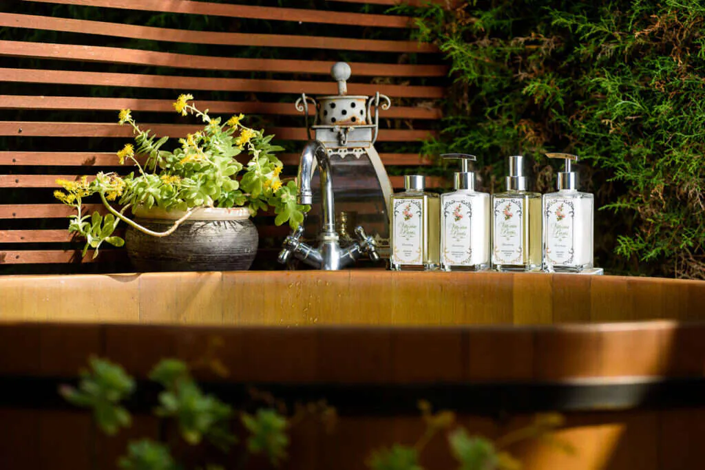 Fotografia de produto para Vitoria Paris Essences, foto 3 de 7