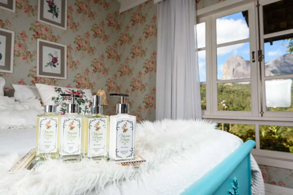 Fotografia de produto para Vitoria Paris Essences, foto 6 de 7