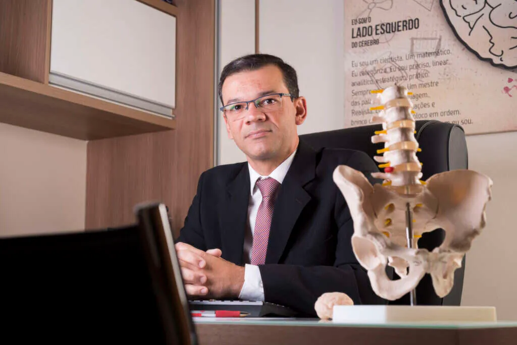 Retrato corporativo para Dr. Diego Campolina, foto 2 de 6