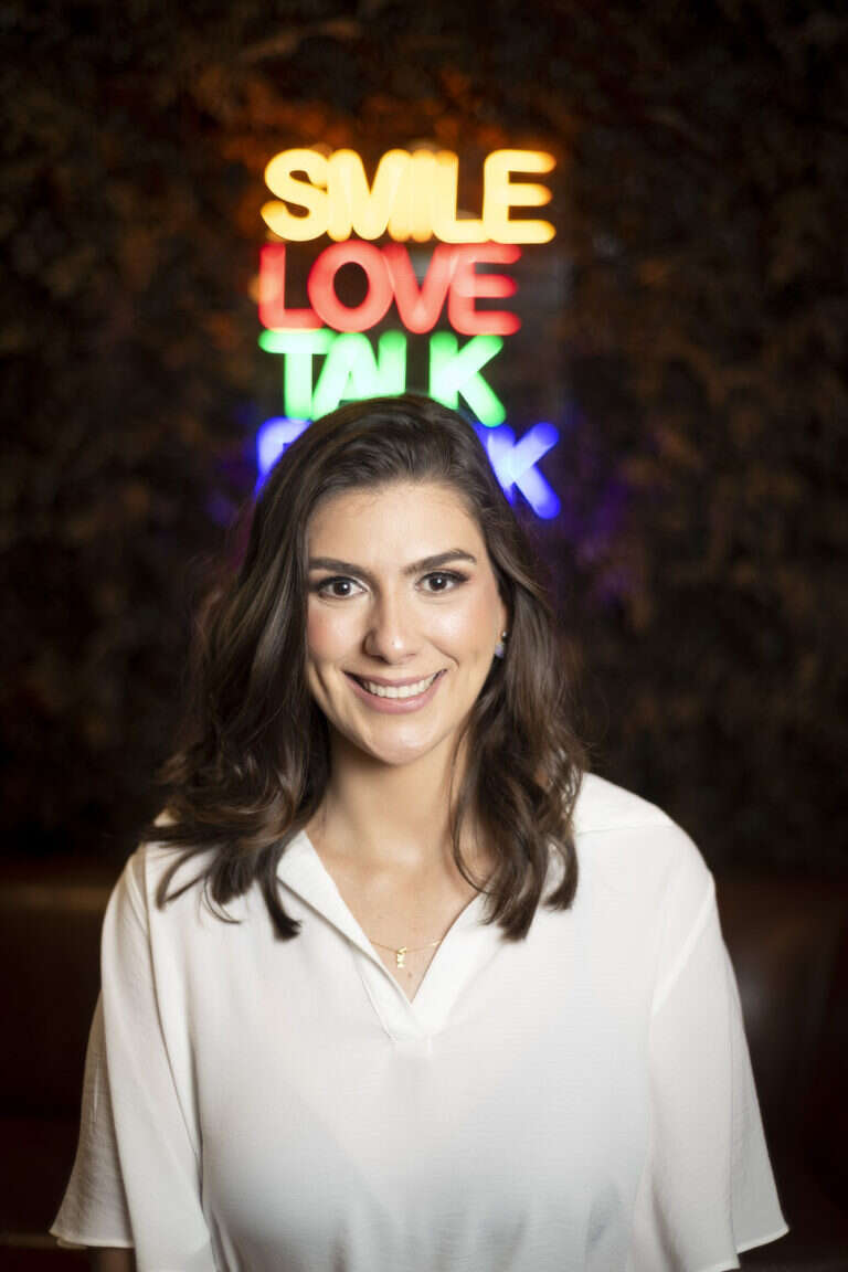 Retrato corporativo para Mariana Queiroz