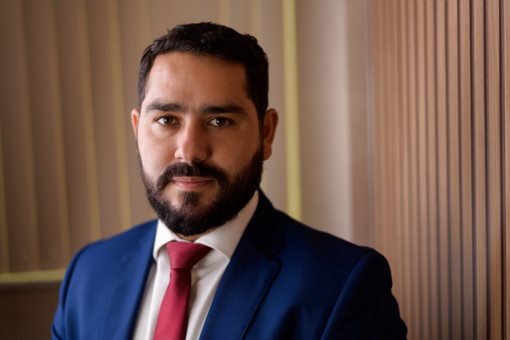Retrato corporativo para Victor Ricas Advocacia Retratos, foto 8 de 13