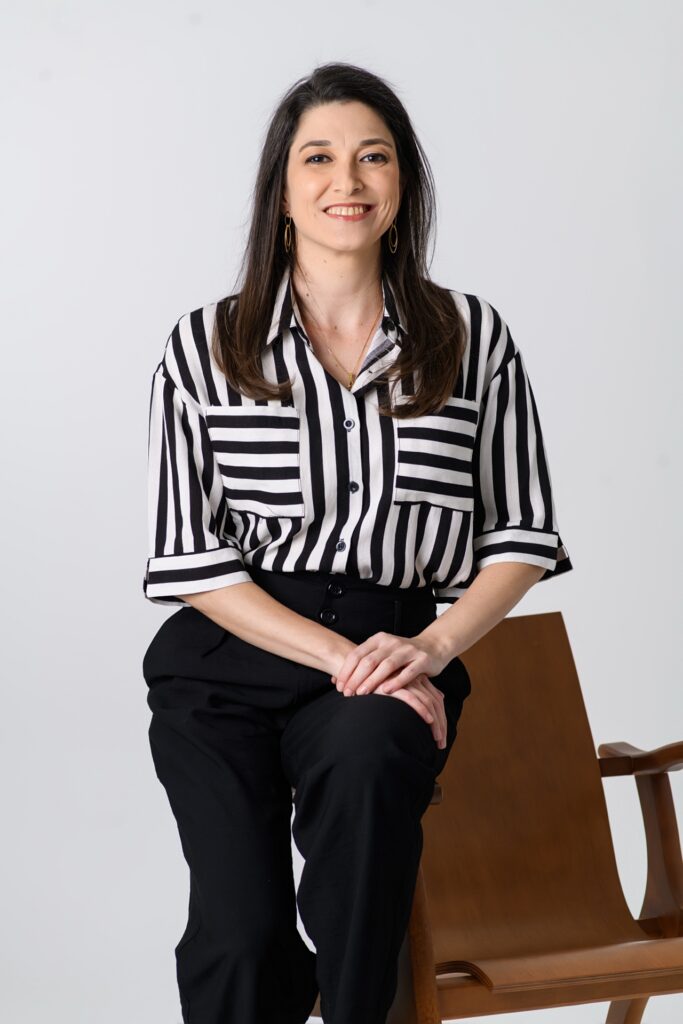 Retrato corporativo para Dra Larissa, foto 3 de 13